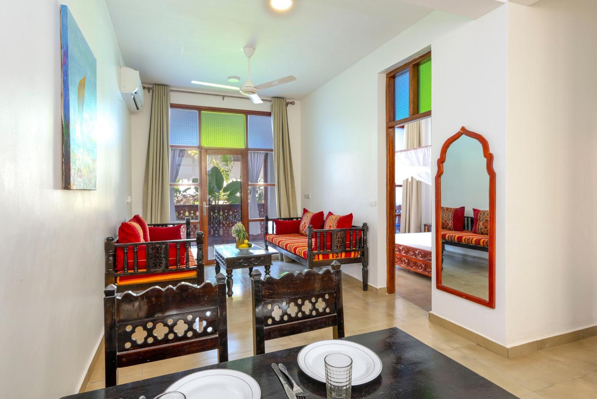Tasneem Islamic Luxury Suites Jambiani  Exterior photo